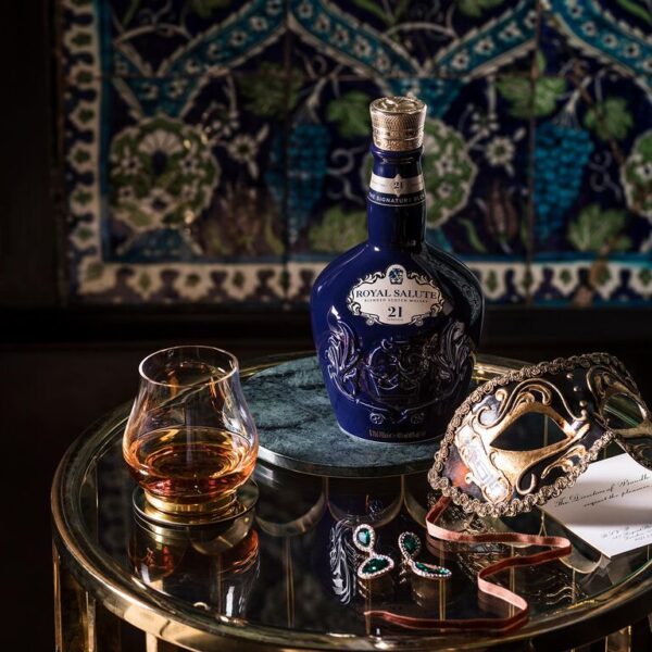 chivas-royal-salute-21-the-signature-blend-700-ml-2 Chivas Royal Salute 21 The Signature Blend 700 ml
