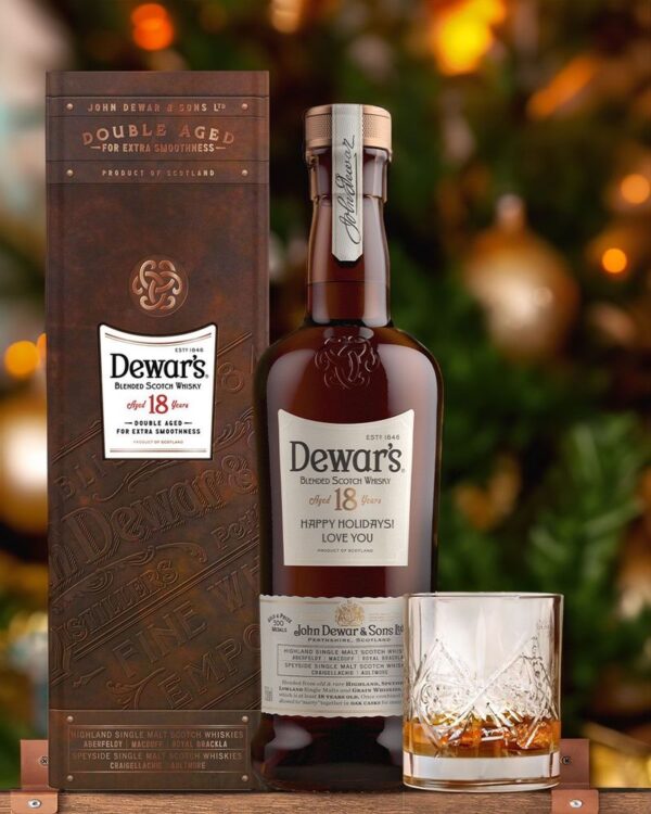 dewars-18-1-lt-estuche-metalico-1 Dewar’s 18 1 lt (estuche Metalico)